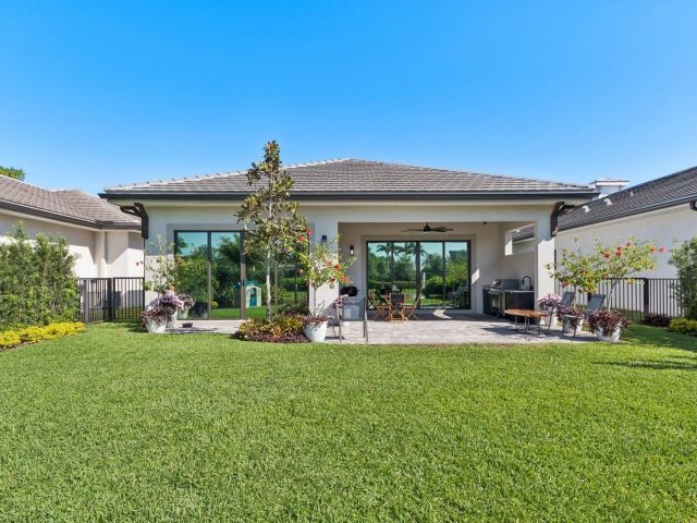 Дом в аренду по адресу 3088 Gin Berry Way - фото 6893921