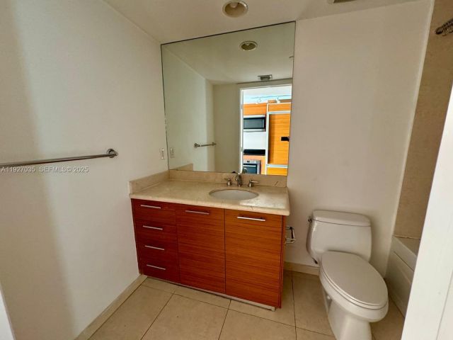 Продажа квартиры #1703 - фото 7444341