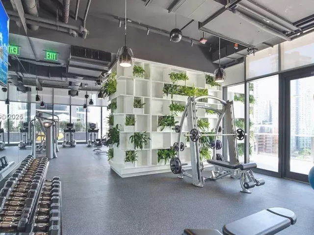 Продажа квартиры #2805 - фото 6881349