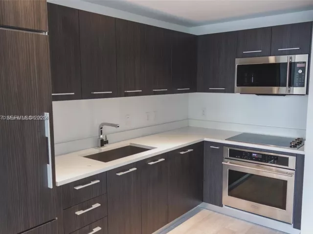 Продажа квартиры #2805 - фото 6881345