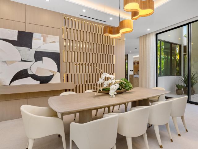 Продажа дома по адресу 2498 Queen Palm Road - фото 6894522