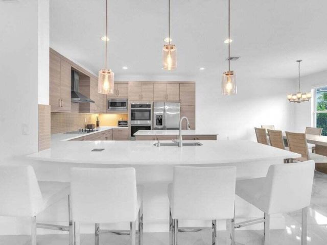 Дом в аренду по адресу 15395 Green River Court - фото 6882569