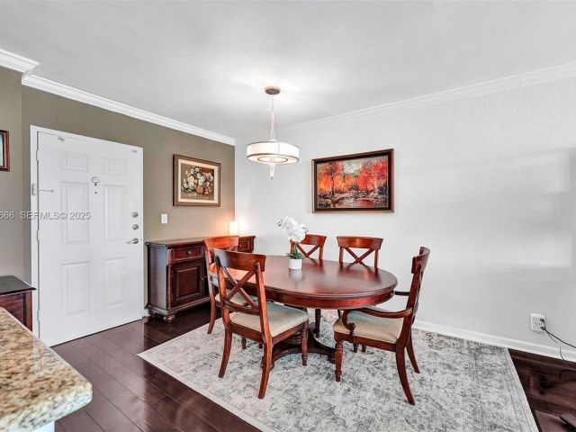 Квартира в аренду номер1436 (Available May 1st) - фото 6882318