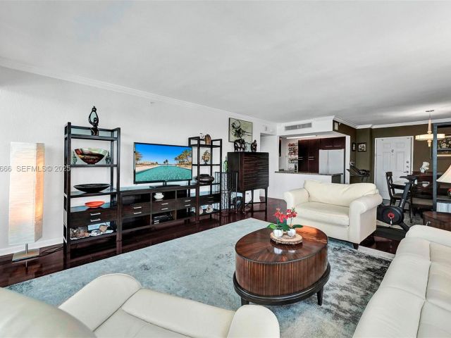 Квартира в аренду номер1436 (Available May 1st) - фото 6882327