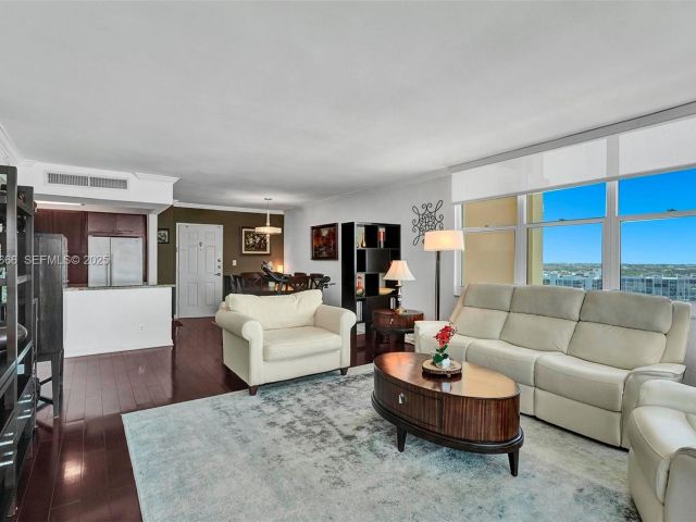 Квартира в аренду номер1436 (Available May 1st) - фото 6882328