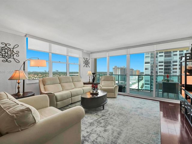 Квартира в аренду номер1436 (Available May 1st) - фото 6882329