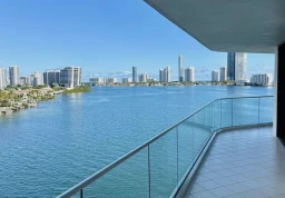 Квартира #706