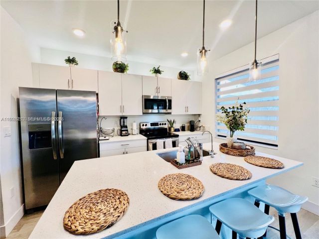 Дом в аренду по адресу 25532 SW 108th Ave 0 - фото 7457736