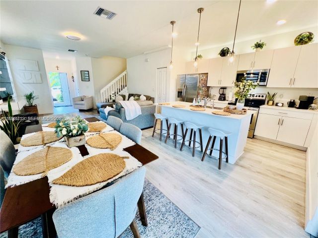 Дом в аренду по адресу 25532 SW 108th Ave 0 - фото 7457737