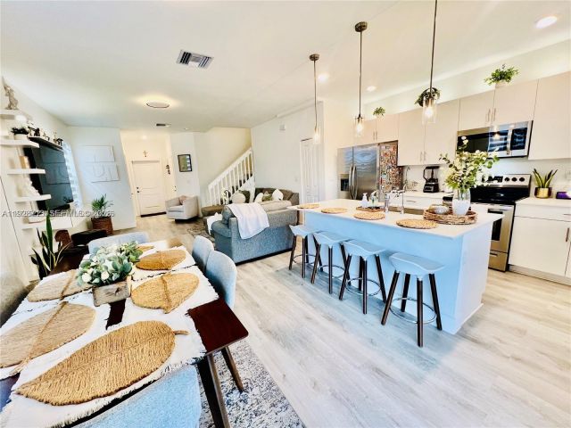 Дом в аренду по адресу 25532 SW 108th Ave 0 - фото 7457753