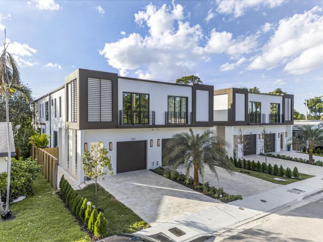 Дом в аренду по адресу 1121 NE 17th Avenue - фото 6889340