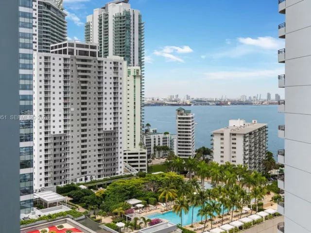 Продажа квартиры #2003 - фото 6883830