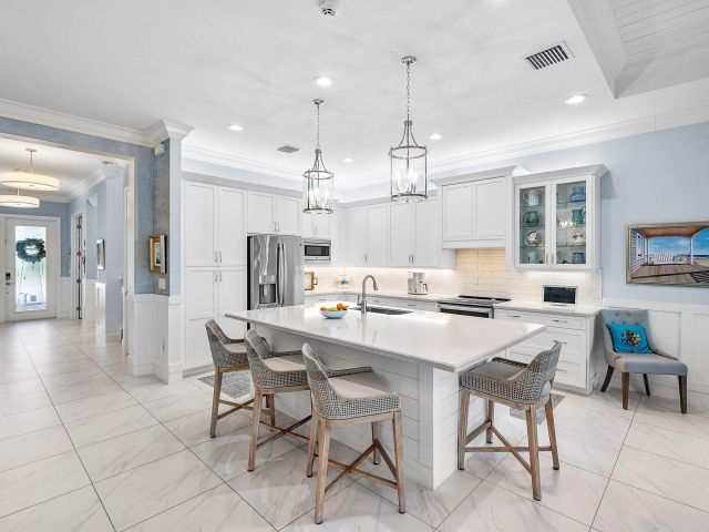 Продажа дома по адресу 7753 Wildflower Shores Drive - фото 6881322