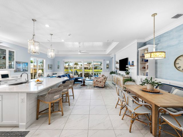 Продажа дома по адресу 7753 Wildflower Shores Drive - фото 6881325