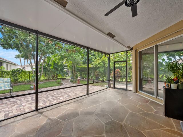 Продажа дома по адресу 3804 Victoria Road - фото 6893842