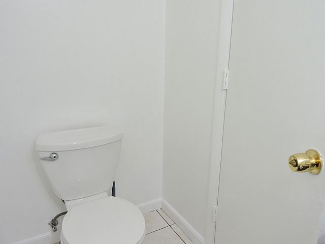 Дом в аренду по адресу 5040 Society Place E E - фото 6893769