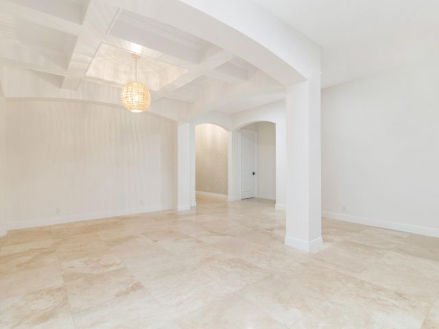 Продажа дома по адресу 216 Summa Street - фото 6893733