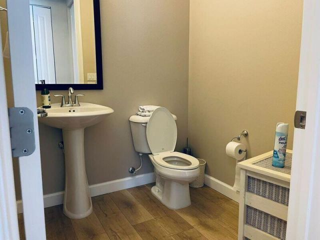 Дом в аренду по адресу 1527 NW 48th Lane - фото 6894611