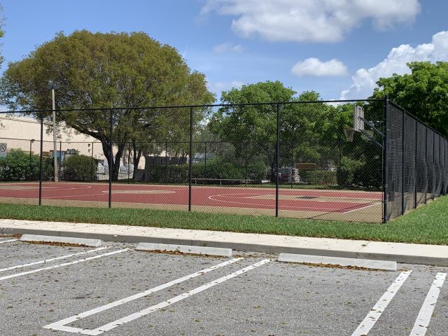 Дом в аренду по адресу 2058 Alta Meadows Lane 2507 - фото 6885816