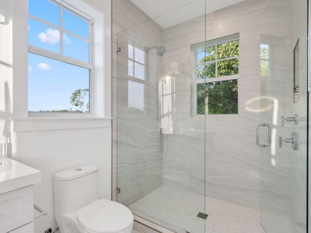 Продажа дома по адресу 209 NE 5th Street - фото 6887652