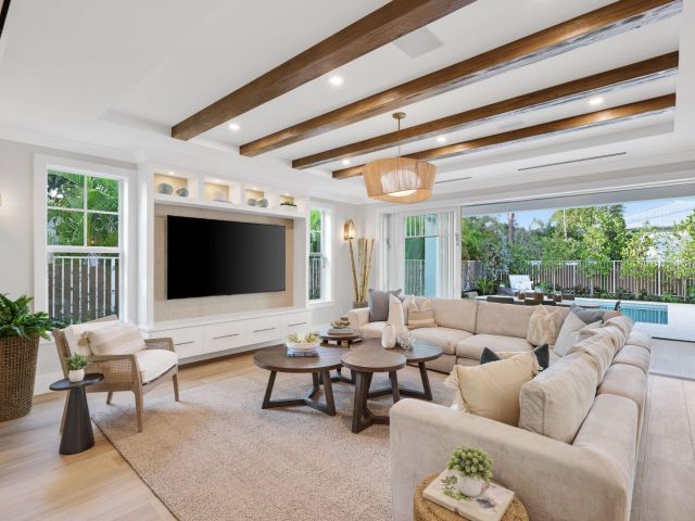 Продажа дома по адресу 209 NE 5th Street - фото 6887666