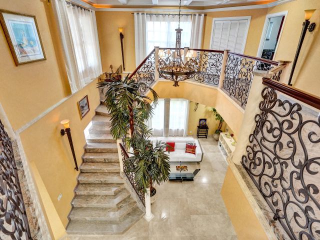 Дом в аренду по адресу 600 Circle Drive - фото 6893314