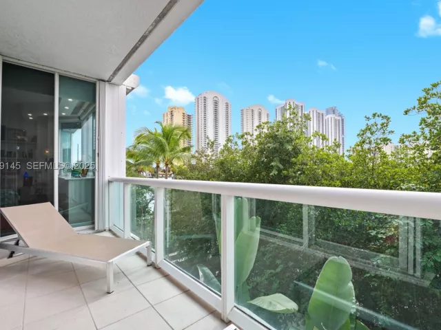 Продажа дома по адресу 16400 Collins Ave TH-4 - фото 7760137