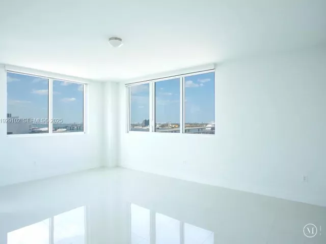 Квартира в аренду номер2402 - фото 6887301