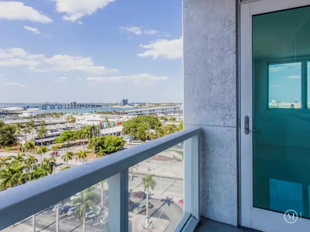 Квартира в аренду номер2402 - фото 6887305