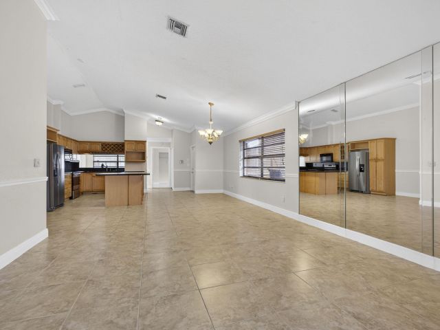 Дом в аренду по адресу 1275 Summit Run Circle - фото 6906689