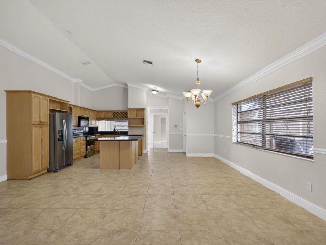 Дом в аренду по адресу 1275 Summit Run Circle - фото 6906693