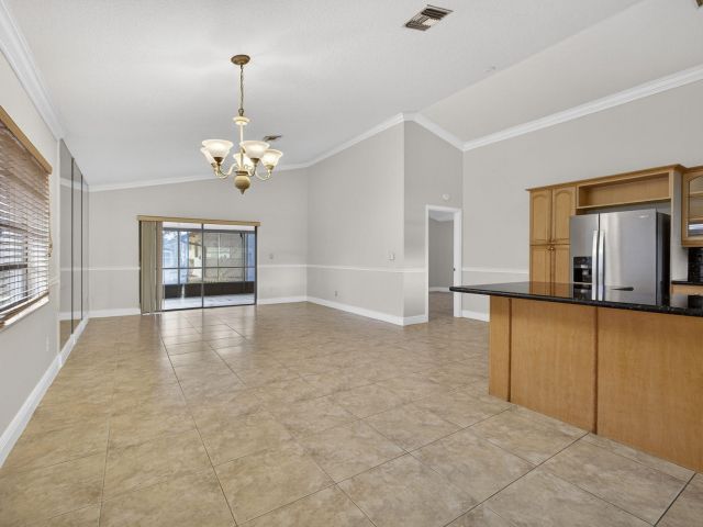 Дом в аренду по адресу 1275 Summit Run Circle - фото 6906694