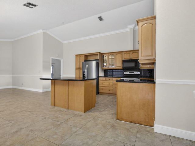 Дом в аренду по адресу 1275 Summit Run Circle - фото 6906697