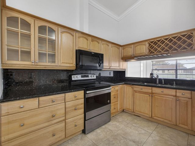 Дом в аренду по адресу 1275 Summit Run Circle - фото 6906700