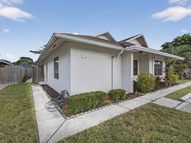 Дом в аренду по адресу 1275 Summit Run Circle - фото 6906704