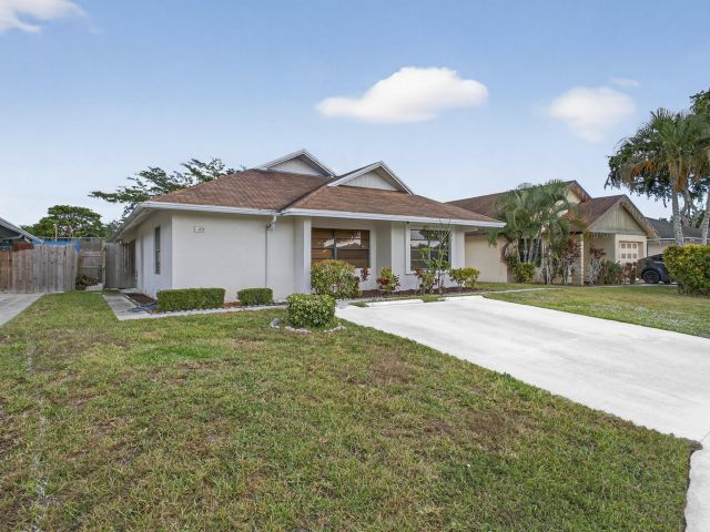 Дом в аренду по адресу 1275 Summit Run Circle - фото 6906705