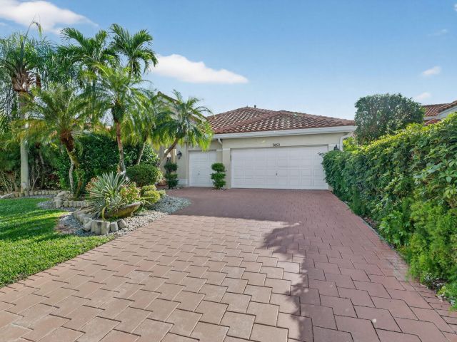 Продажа дома по адресу 7450 Campo Florido - фото 6901420