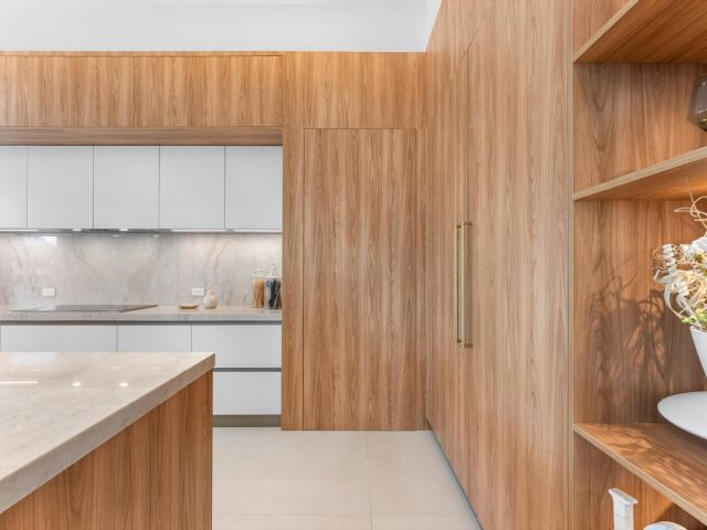 Продажа дома по адресу 963 Dogwood Drive - фото 6890976