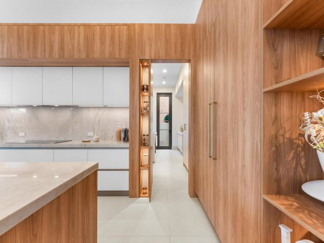 Продажа дома по адресу 963 Dogwood Drive - фото 6890980