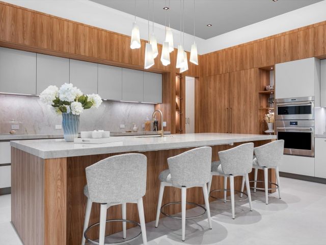 Продажа дома по адресу 963 Dogwood Drive - фото 6890982