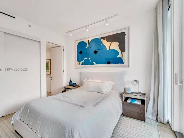 Продажа квартиры #N-322 - фото 6888194