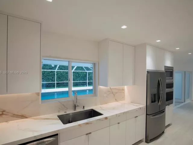 Дом в аренду по адресу 145 S Prospect Dr - фото 6885285