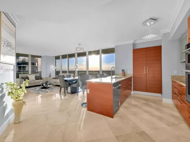 Квартира в аренду номер3706 - фото 6903415