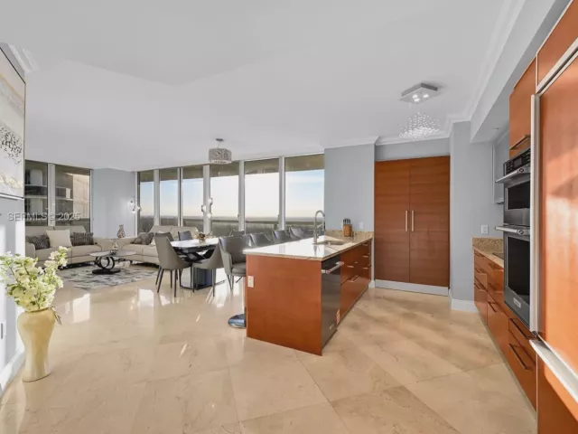 Квартира в аренду номер3706 - фото 6903416