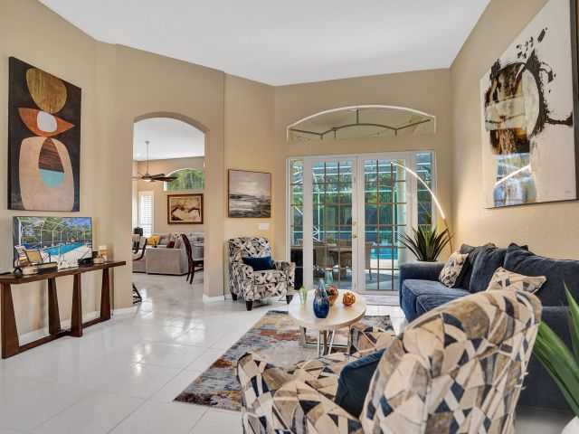 Продажа дома по адресу 10063 Umberland Place - фото 6894602