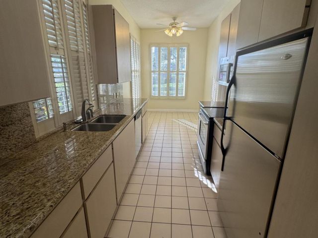 Дом в аренду по адресу 900 Bear Island Circle - фото 6893784