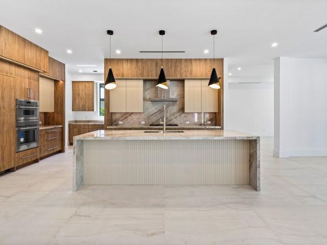 Продажа дома по адресу 3100 Palm Drive - фото 6886759