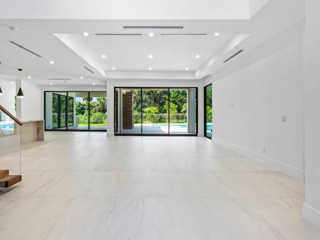 Продажа дома по адресу 3100 Palm Drive - фото 6886767