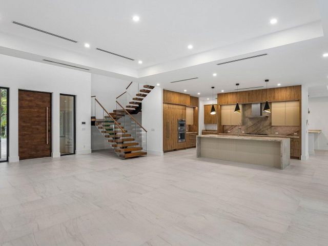 Продажа дома по адресу 3100 Palm Drive - фото 6886770