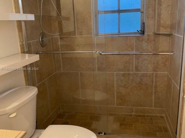 Дом в аренду по адресу 3141 N Palm Aire Dr 3141 - фото 7429227